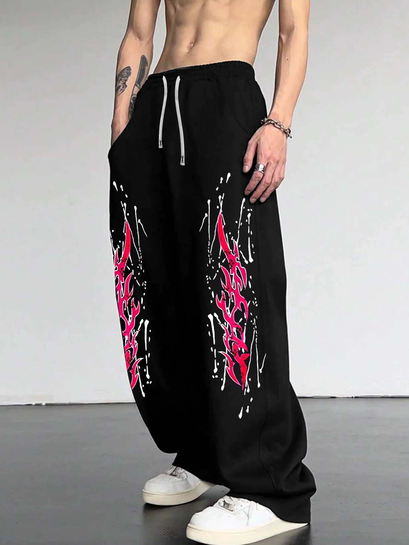 

Модные уличные брюки-палаццо с черным граффити и элементами разбрызганной краски, свободные, унисекс, новые повседневные брюки