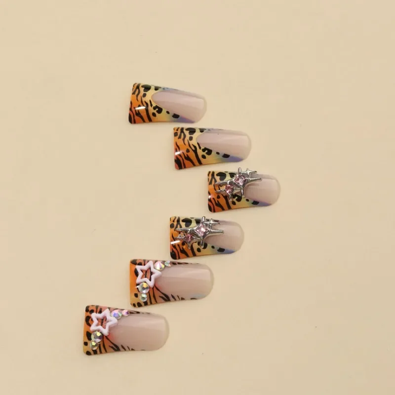 24Pcs Duck-bill Shaped Press On Nails Wearable Fake Nails Love Brown Leopard French Edge Removable False Nail For Women Girls