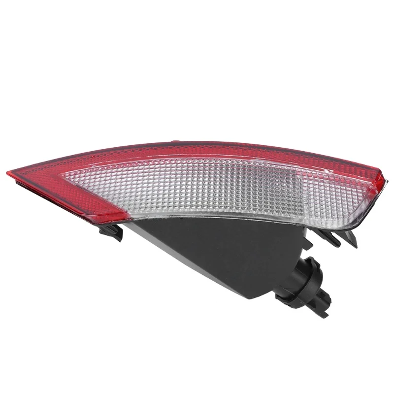 المصد الخلفي الأيمن ضوء الضباب 8M5115500AB مناسب لفورد فوكس MK2 2008-2015