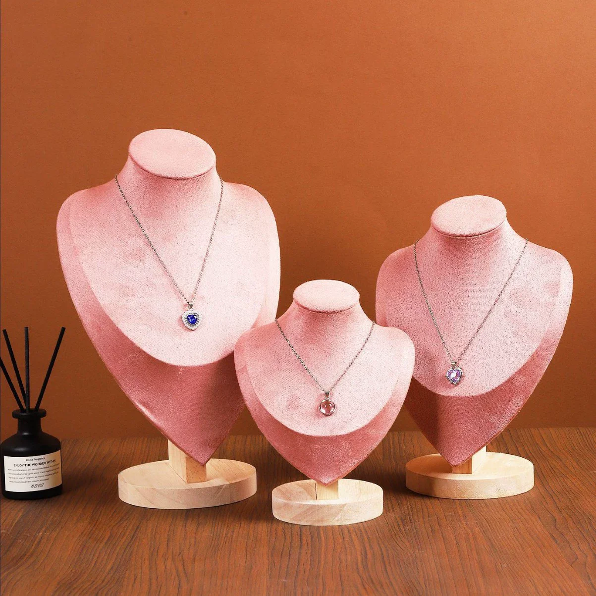 S/M/L Pink Velvet Jewelry Display Stand with Wooden Base Necklace Pendant Rack Mannequin Bust Jewellery Organizer Showcase Prop