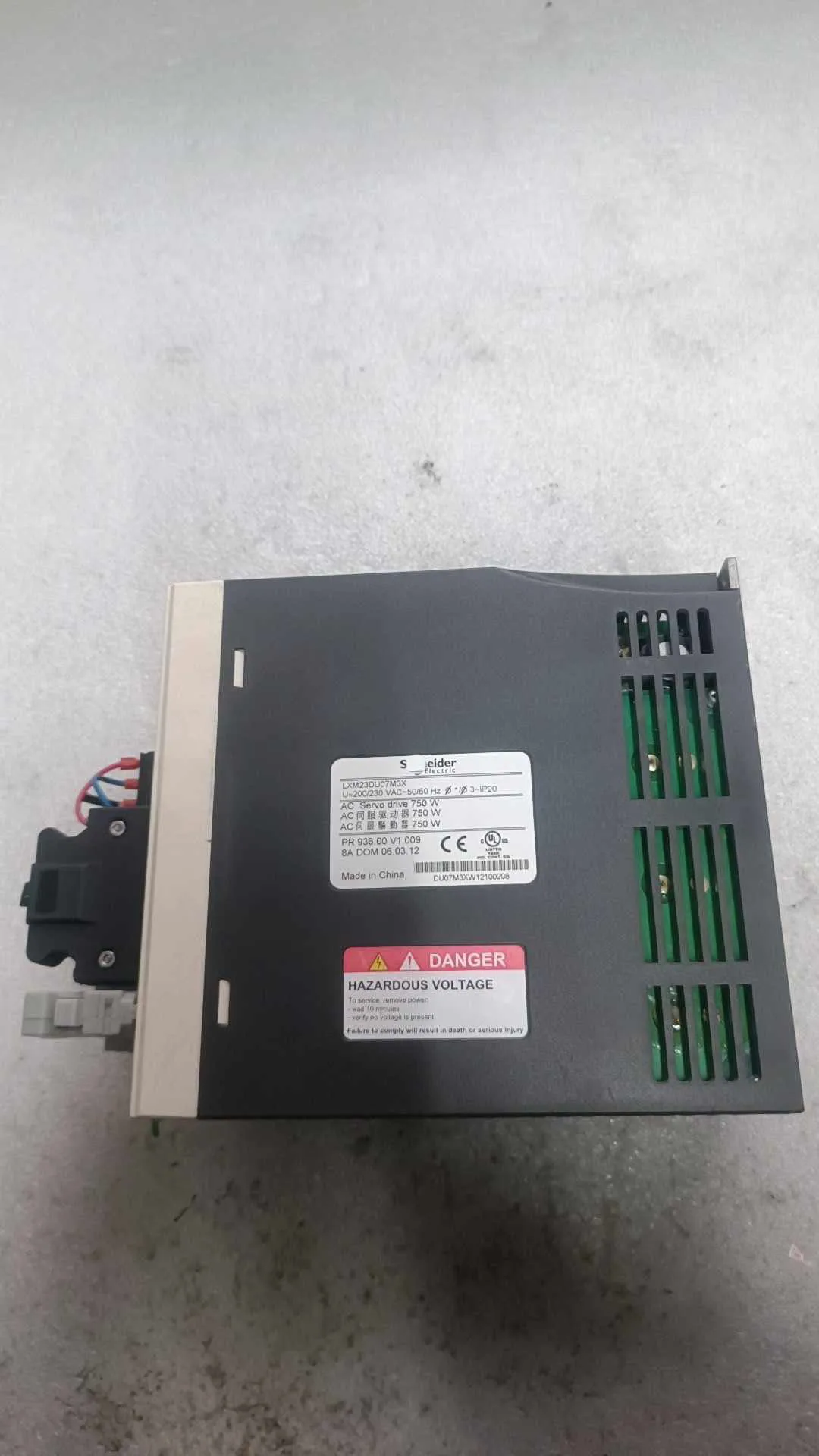Servo Drive LXM23DU07M3X para Schneider