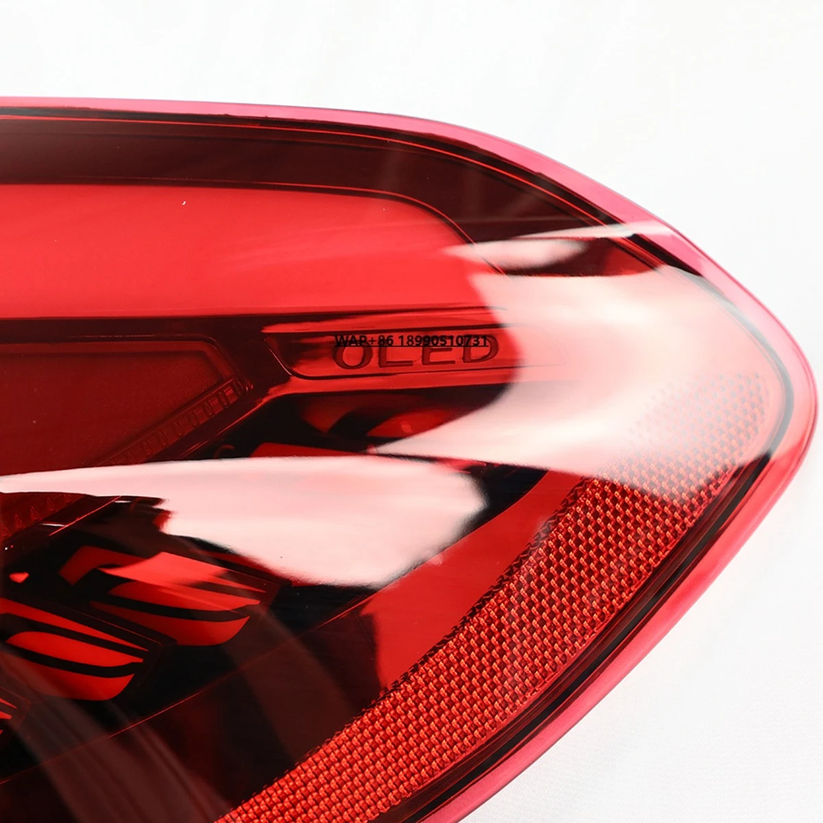

Dragon Scale Automotive Tail Lights with Sequential Turn Signals for 4-Series F32 F36 RGB Tail Light