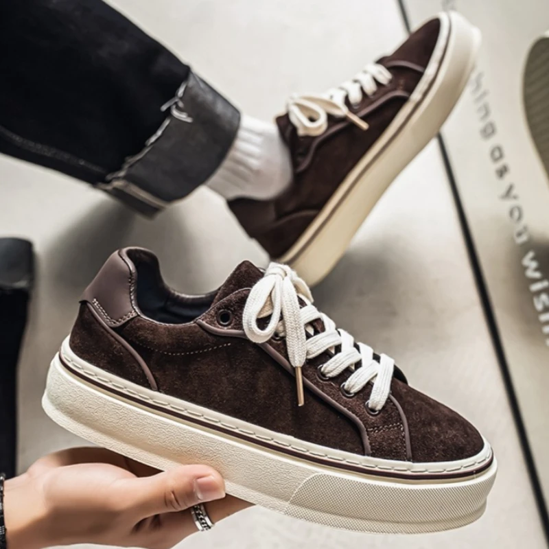 

Новые осенние повседневные универсальные модные мужские кроссовки на шнуровке с низким берцем и мягкой подошвой, противоскользящие, четырехсезонные, большого размера