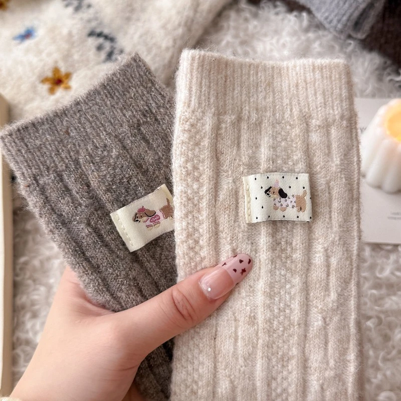 4 Pairs 2026 Women's Autumn and Winter Thick Wool Thermal Socks Mid Tube Socks Set Solid Color Warm Grip School Socks for Girls
