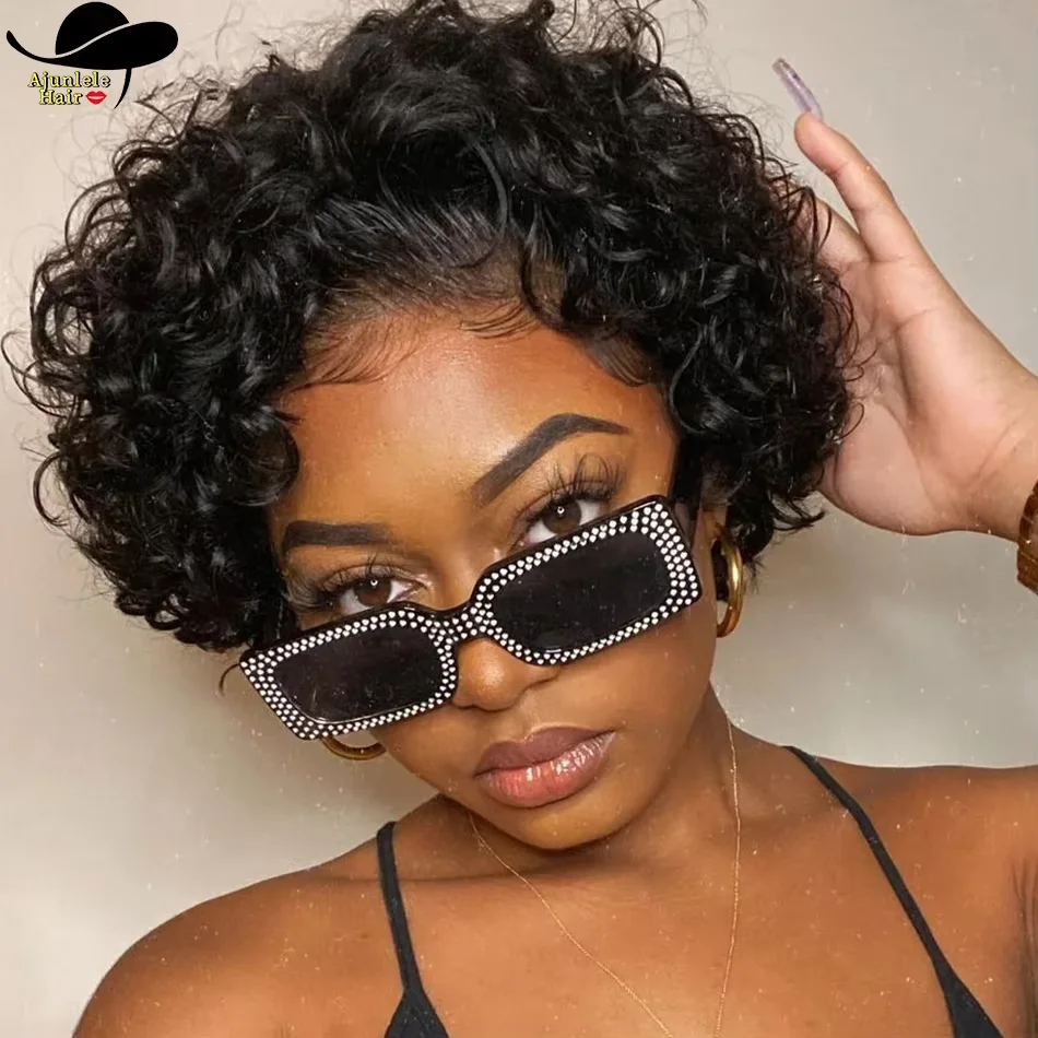 

Малайзийская парикмахерская услуга: стрижка пикси с кудрявыми волосами (кинки кёрли) # Парик из натуральных волос Remy 1B/27, 13x1, с прозрачной кружевной основой, машинной работы, модель «Боб»