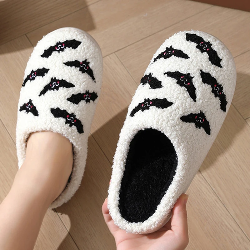 Halloween Bat Pattern Fur Slippers Women Slip On Keep Warm Home Slippers Woman Closed Toe Non Slip Indoor Cotton Slides Lady