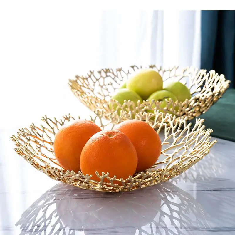 Iron Art Round Fruit Plate Metal Hollow Out Snack Tray Coffee Table Decorative Dish Household Decoration Tableware