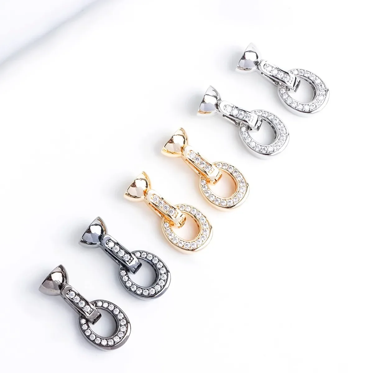 

18K Copper-plated Real Gold White K Zirconium-inlaid Oval Button Head Bracelet Pearl Connection Buckle DIY Jewelry Accessories