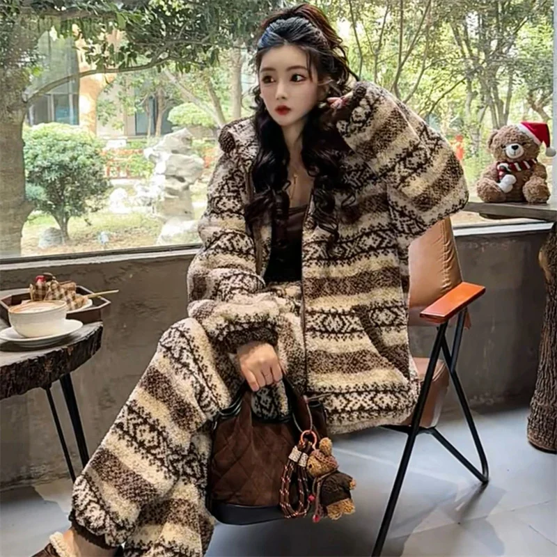 Women Fashion Pajamas Set Winter Ladies Thickened Coral Fleece Sleepwear Home Suit Korean Female Hooded Warm Pajamas Sets 2PCS