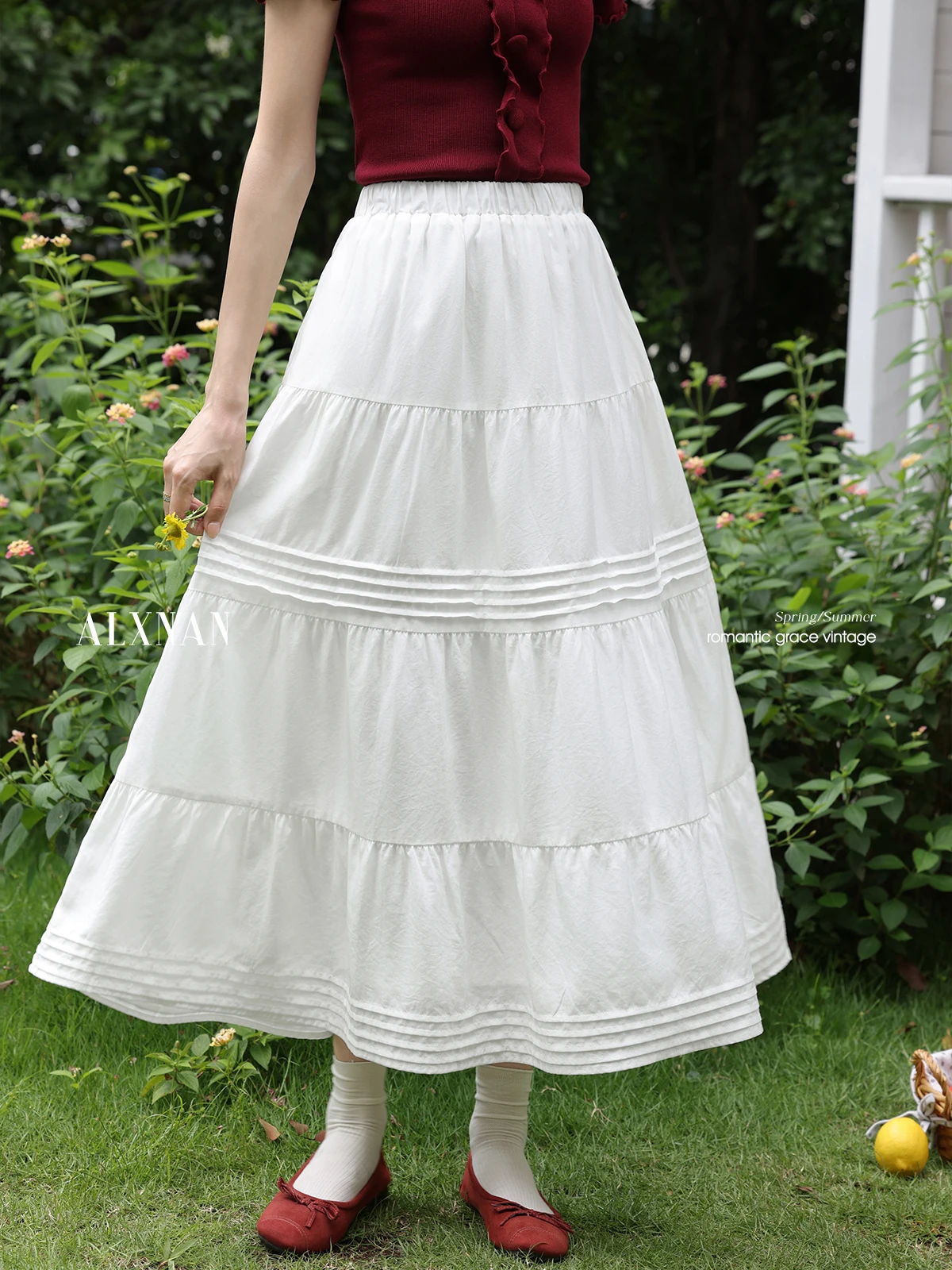 

ALXNAN Women's White Skirt Elegant High-waist Long Cake Skirt 2025 Summer Casual Loose-fit Holiday Elastic Waist Clothing L55795