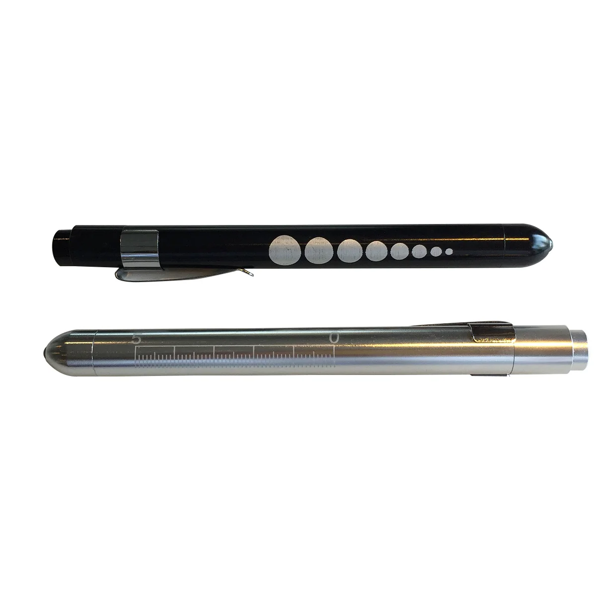

2Pcs Nurse Pupil Gauge Medical Pen Light Portable Durable Gift for Doctors Black White Nurse