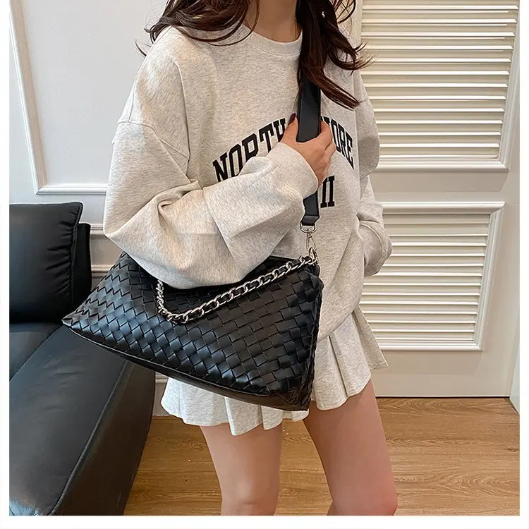

2025 Premium Woven Tote Bag Women's Compact Square Crossbody Bag Simple Elegant Design Multi-purpose for Work & Leisure