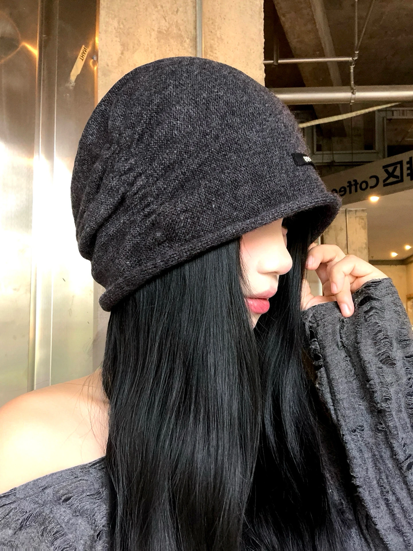 Gorro Feminino de Tricô Simple - Beanie Cuffed Knit avaliação e preço