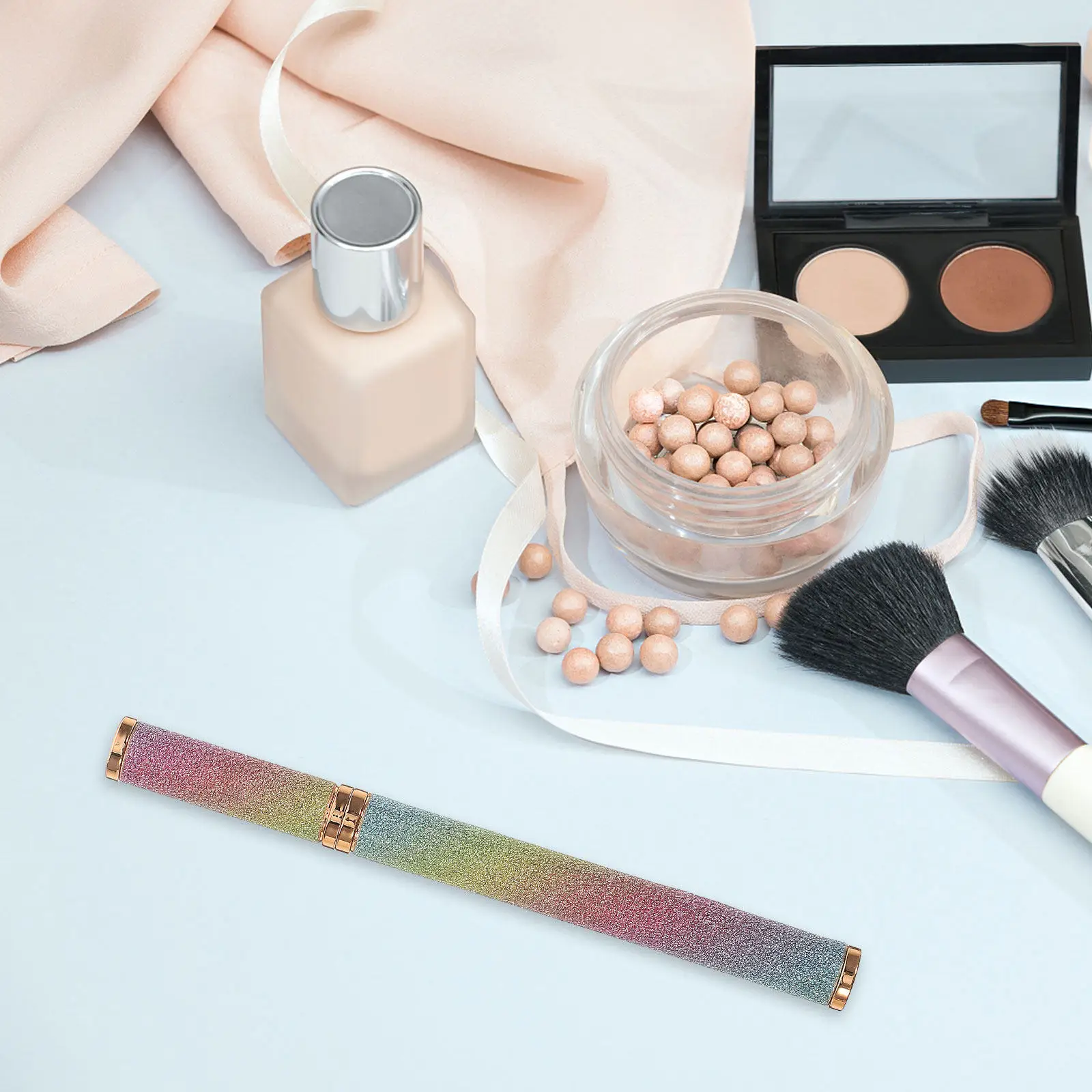 Eyeliner Pen Strong Stretch Performance Non Blooming Precision Tip Eyeliner Pencil for Lasting Natural Eye Makeup