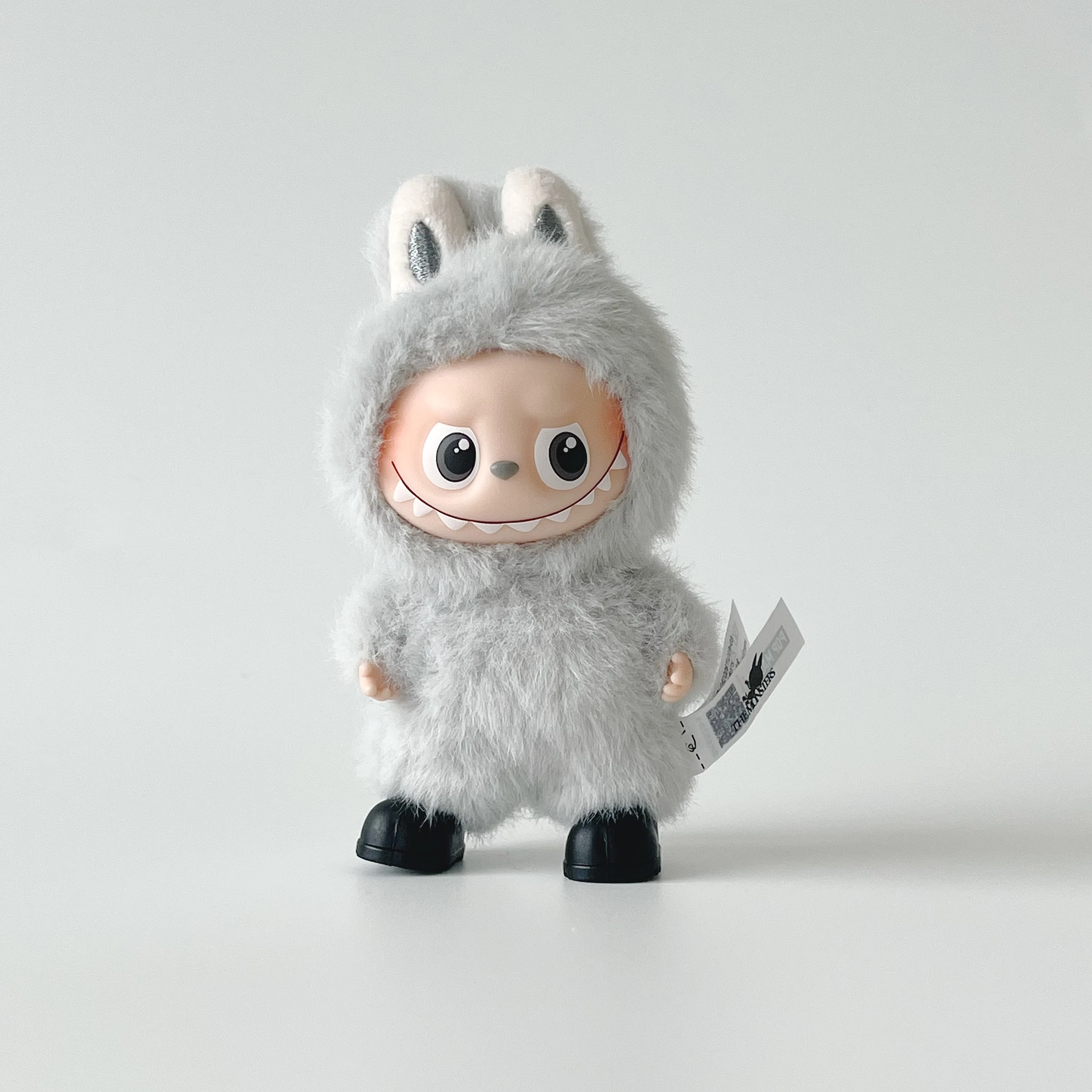 8 pares de accesorios para zapatos de bebé multicolores Labubu, adecuados para muñecas de 17 cm, se pueden combinar con diferentes prendas (solo zapatos)