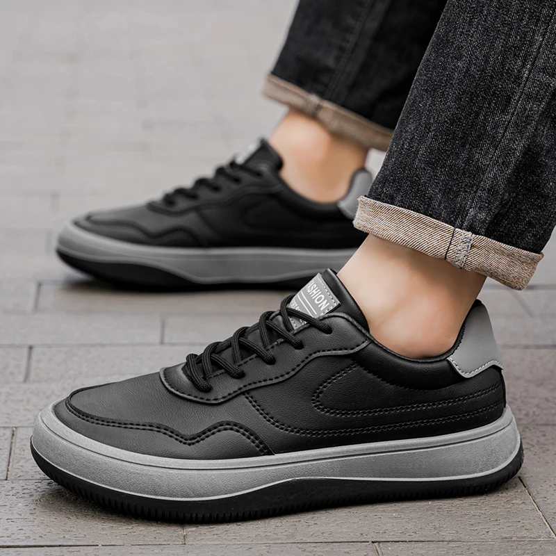 

Мужская обувь, летние повседневные туфли из искусственной кожи, деловые кожаные спортивные белые кроссовки на толстой подошве, универсальные мужские кроссовки