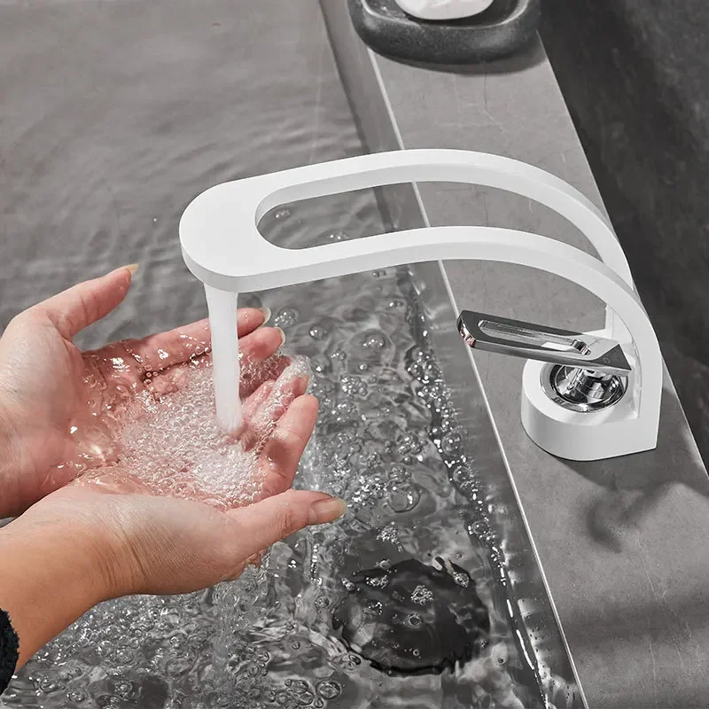 Creative All Copper Bathroom Faucet with Hollow out Design - Dual Use Hot And Cold Minimalist Washbasin for Home And Cabinet Dec