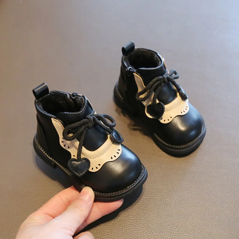 Retro Girl Boot 2025Autumn New with Velvet Baby Shoe Thick Warm Baby Boots Soft Sole Girl Shoes Versatile Kids' Shoes Botas Niña