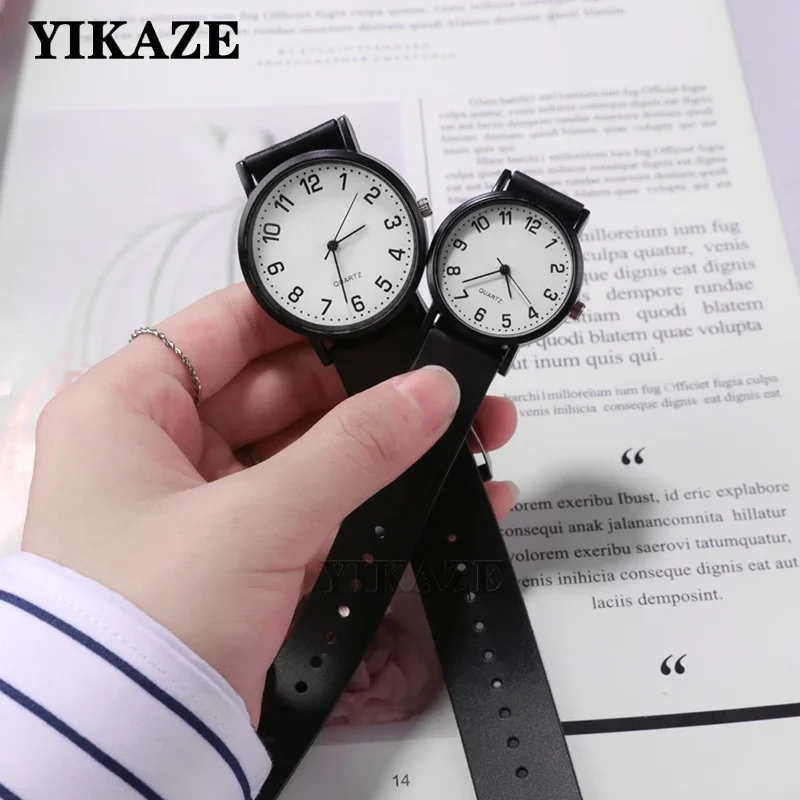 Jam tangan kuarsa hitam putih wanita, arloji tali silikon desain minimalis panggilan besar modis kreatif hadiah