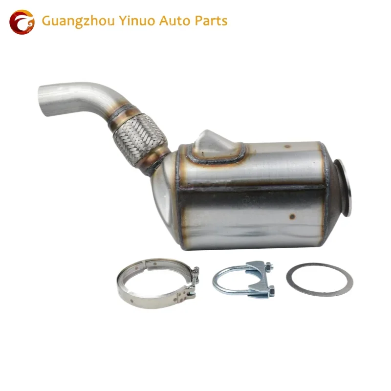 YINUO Three Way Catalytic Converter for for BMW 325d 330d 525d 530d 18307806413 18307806411 18304717412 18307812875 18307808235 view 5