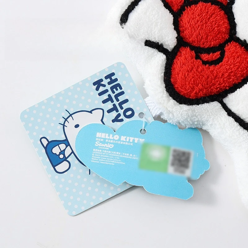 MINISO名創優品 サンリオ正規認定 かわいい漫画の女の子のハート ケイティ猫柄 コーラルベルベットハンドタオル