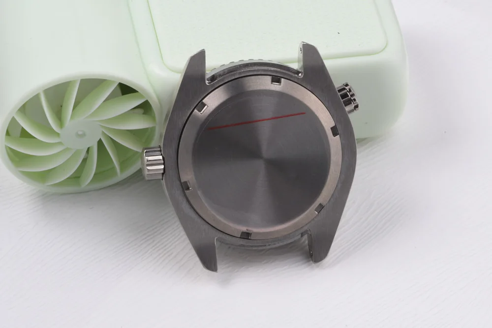 Titanium 3-Uhr-Uhrengehäuse mit Armband passend für SEIKO Mod C3 Super Luminous Saphirglas Taucheruhr für NH35A/36A Uhrwerk Ersatzteile – Detail 3
