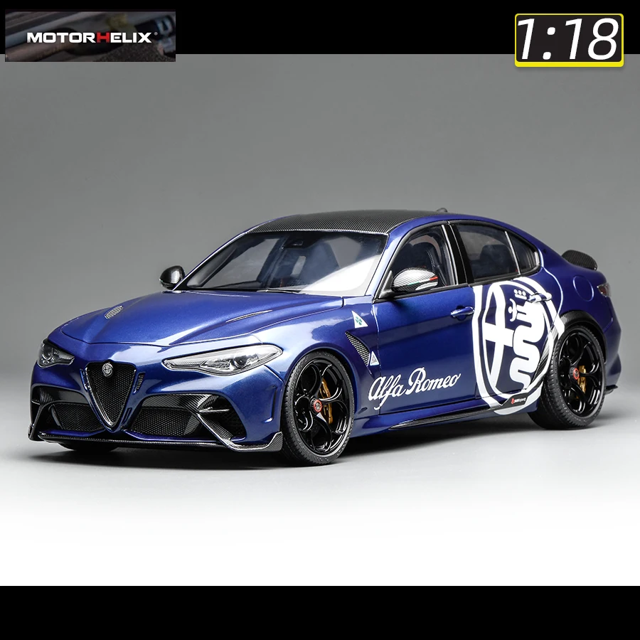 MOTORHELIX 1/18 Alfa Romeo Giulia GTA coche deportivo modelo de coche de metal piezas de exhibición estáticas colección de regalos de vacaciones