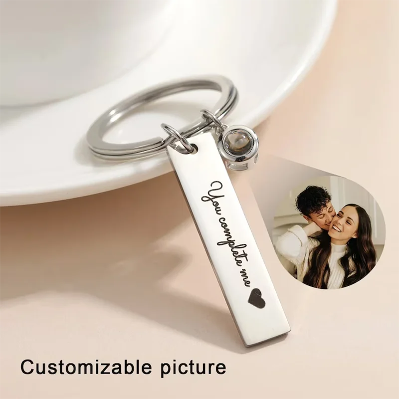 

DHQH Annual New Wholesale Customized Photo Projection Keychain Personalized Customization Name Carving Keychain Gift for Him