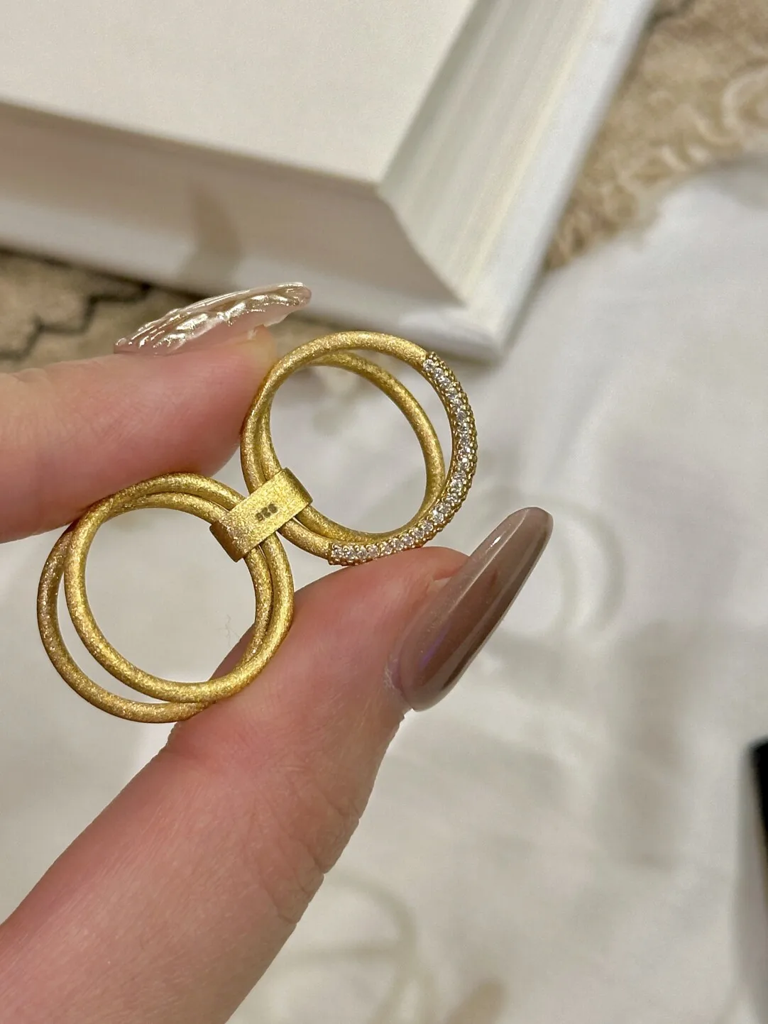 أربعة حلقات نجمة وميض الطريقة القديمة الرملي مطعمة بالألماس متعددة الحلقات متكاملة صلبة 925 فضية بسيطة راقية