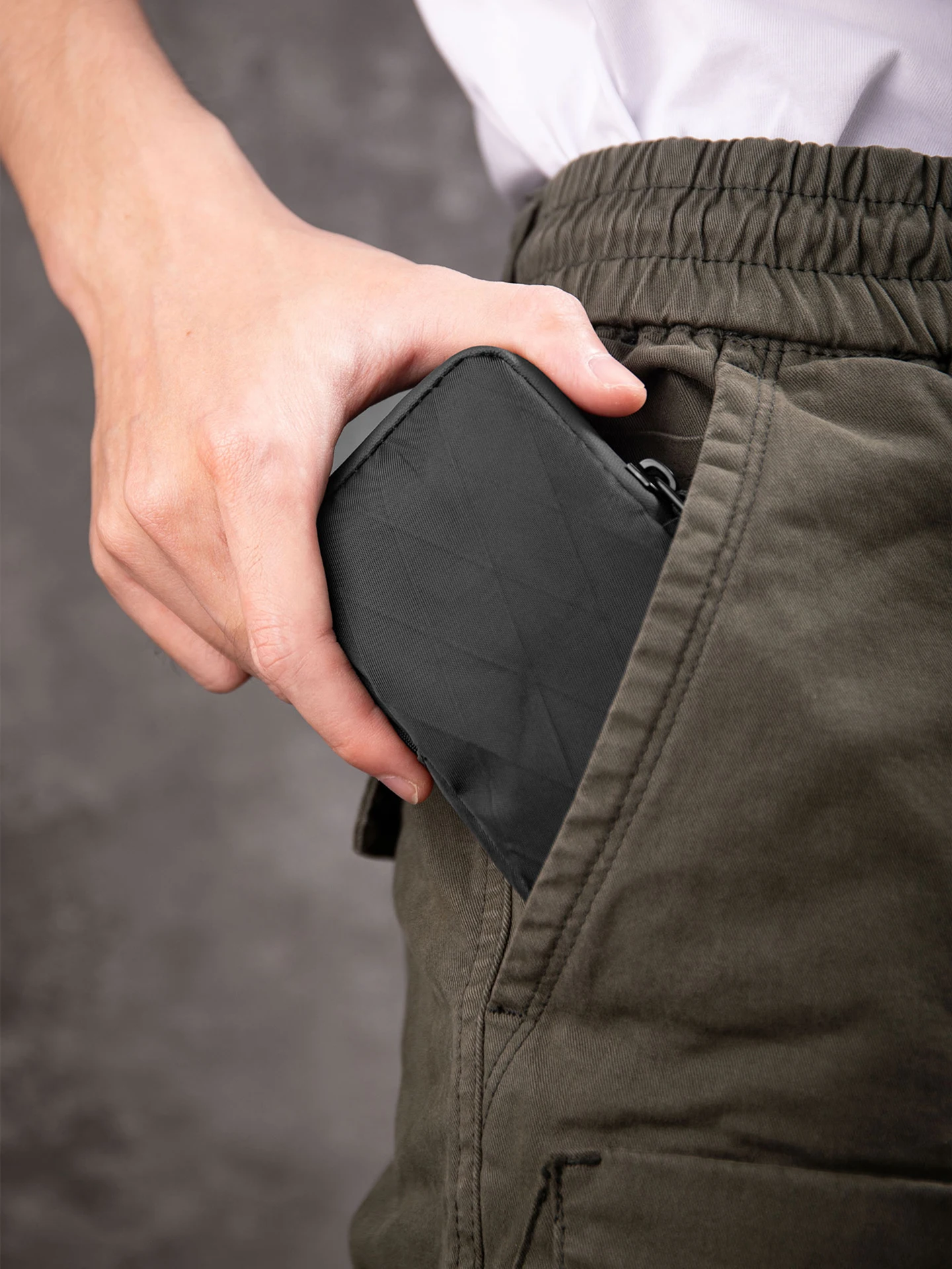 

Новинка 2023 года, многофункциональный уличный портативный брелок для наушников, кошелек для монет, маленькая тактическая сумка для хранения для молодежи, дорожная сумка