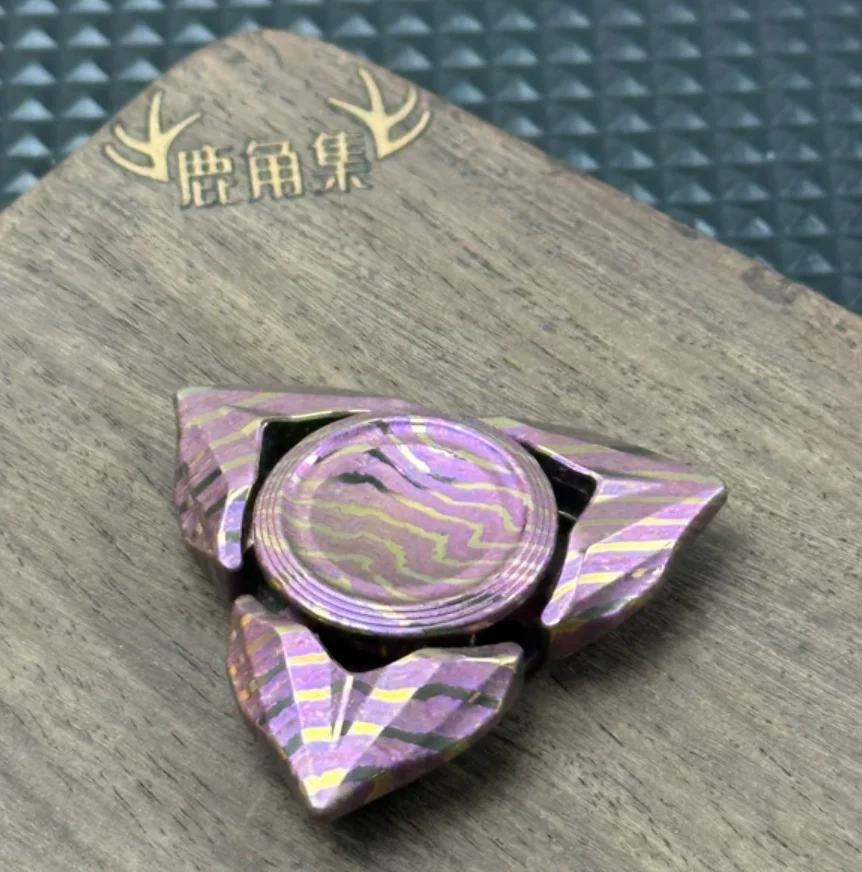 Used EDC Magic Play Three Page Ice Crystal Zircuti spinner Fingertip gyroscope Decompression toys