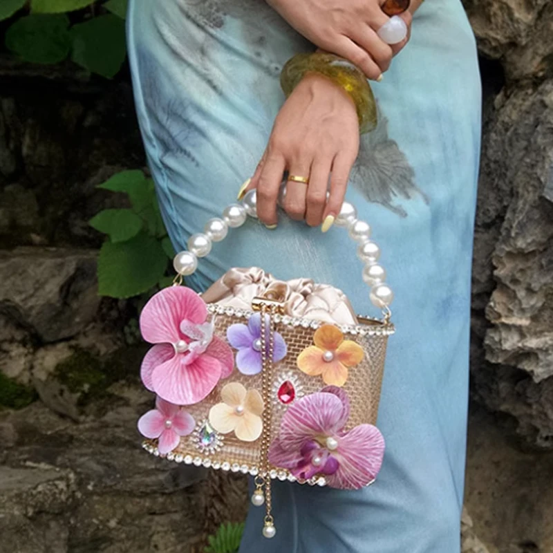 

Luxurious Sparkling Rhinestone Banquet Bag Fairy Butterfly Flower Bead Handbag Fashionable Bucket Bag Shoulder Crossbody Bag