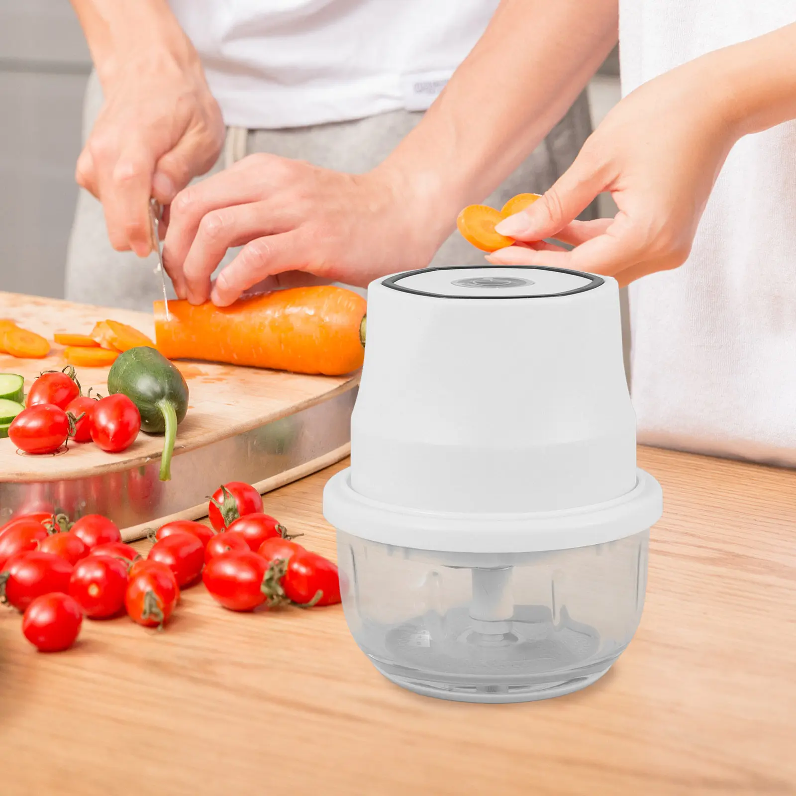 Electric Mini Garlic Mincer Portable Small Food Processor Vegetable Onion Chopper Compact Kitchen Crusher Ginger Tool