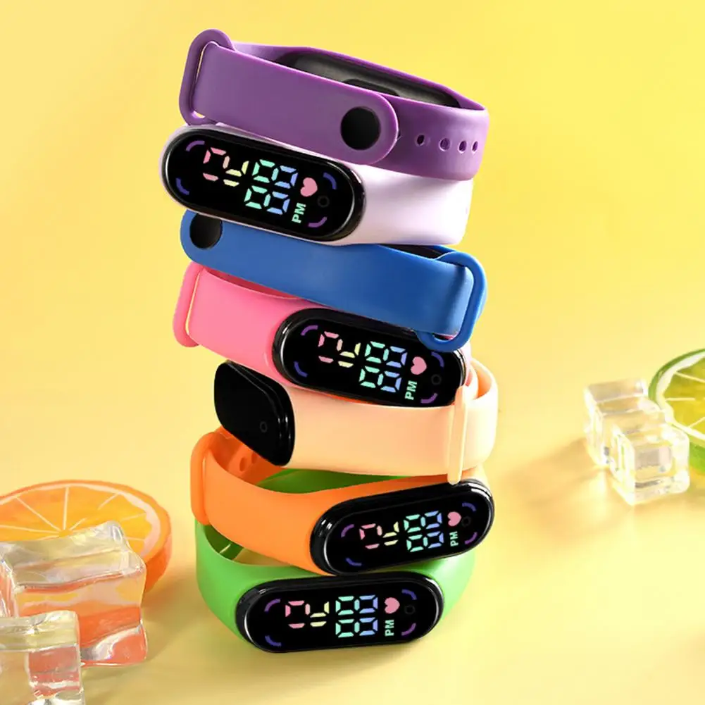 Reloj electrónico para niños, pulsera deportiva impermeable con pantalla LED, esfera redondeada, correa de silicona ajustable, reloj Digital para niños