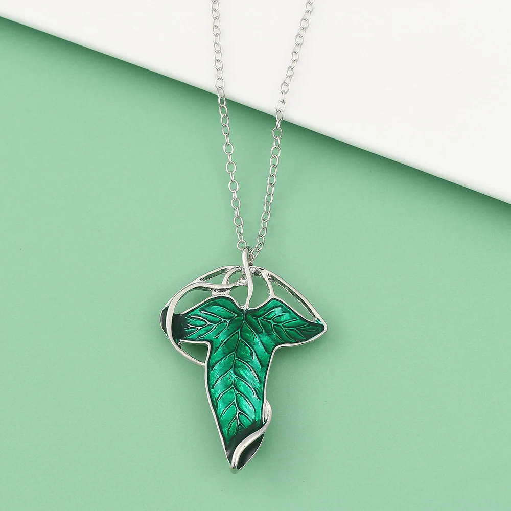 Vintage Green Leaf Pendant Necklace Exquisite Elven Fashion Chain Jewelry Accessory Gift for Women view 4