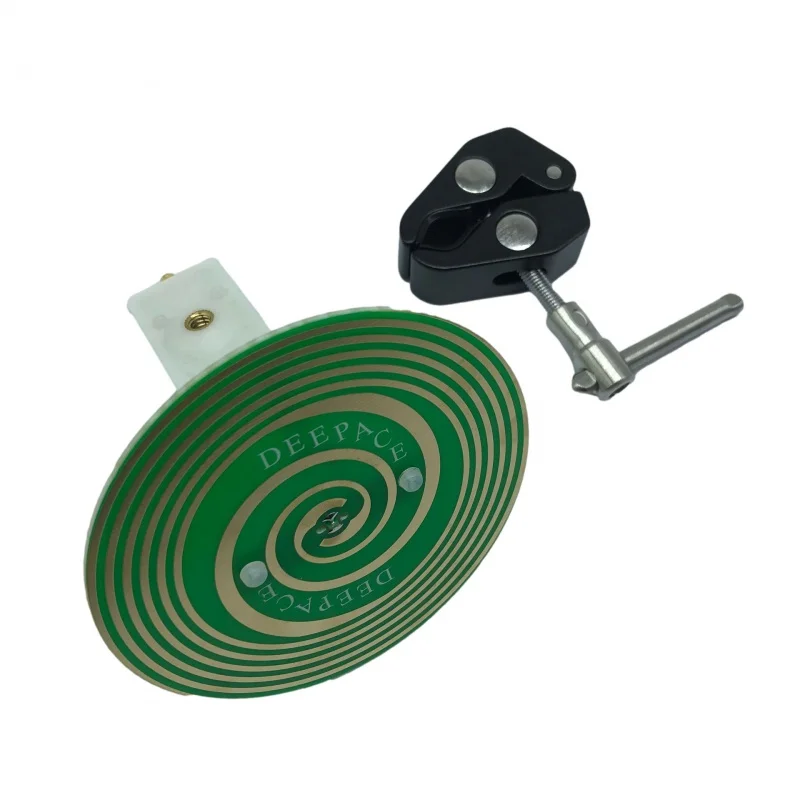 

Deepace R104 Ultra-Wide Band Circularly Polarized Antenna 900MHz-7GHz Ultra-Wide Band Antenna