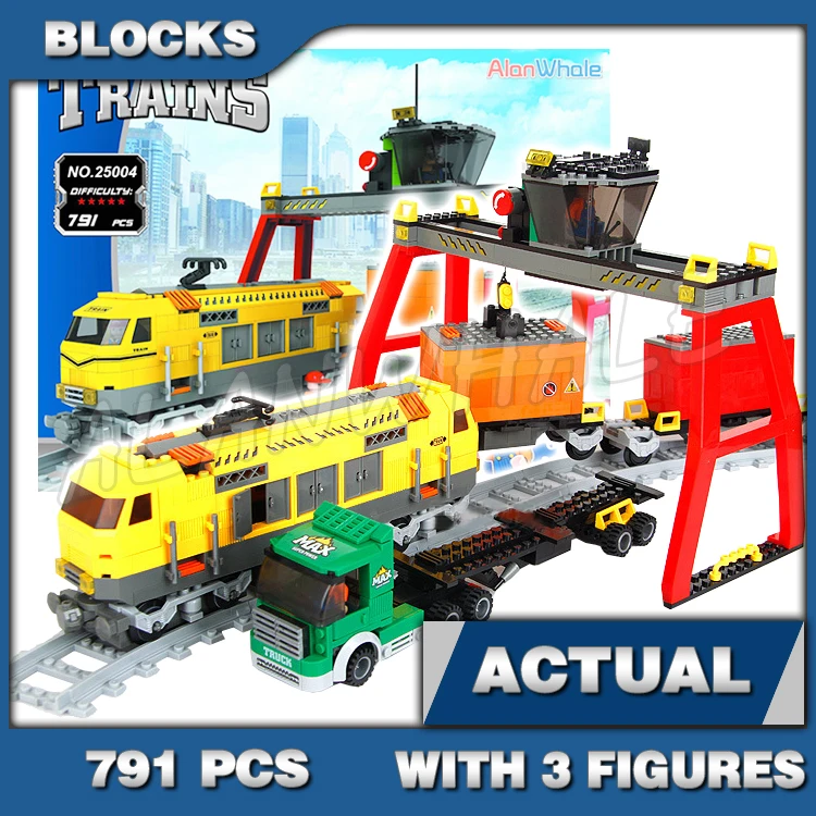 791pcs Treni urbani Cargo Container Camion Gru Carro Armato Auto Carrier 25110 Building Blocks Set Compatibile Con Il Modello