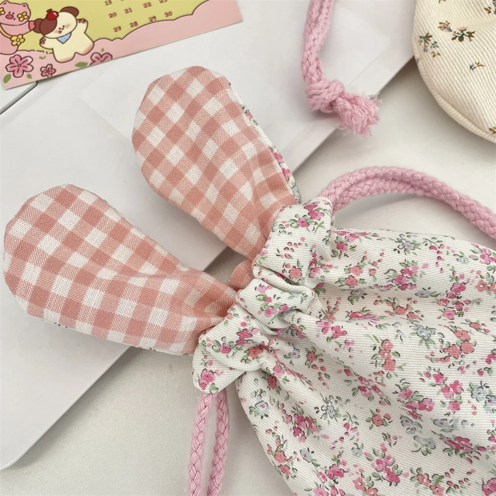 محفظة للعملات المعدنية، حقيبة محمولة برباط على شكل أذن أرنب، حقيبة مستحضرات تجميل، حقيبة زهور ملونة للسفر في الهواء الطلق للنساء