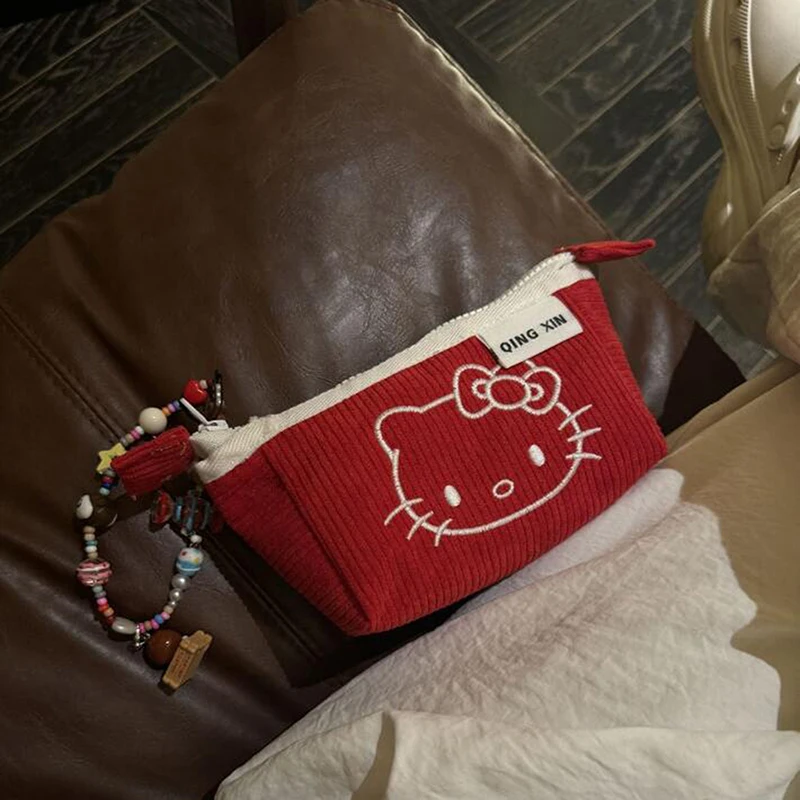 Trousse à crayons haute capacité pour étudiants, Sanurgente, Hello Kitty, dessin animé mignon, sac de rangement de maquillage Anime Girl, accessoires Ins, 1PC