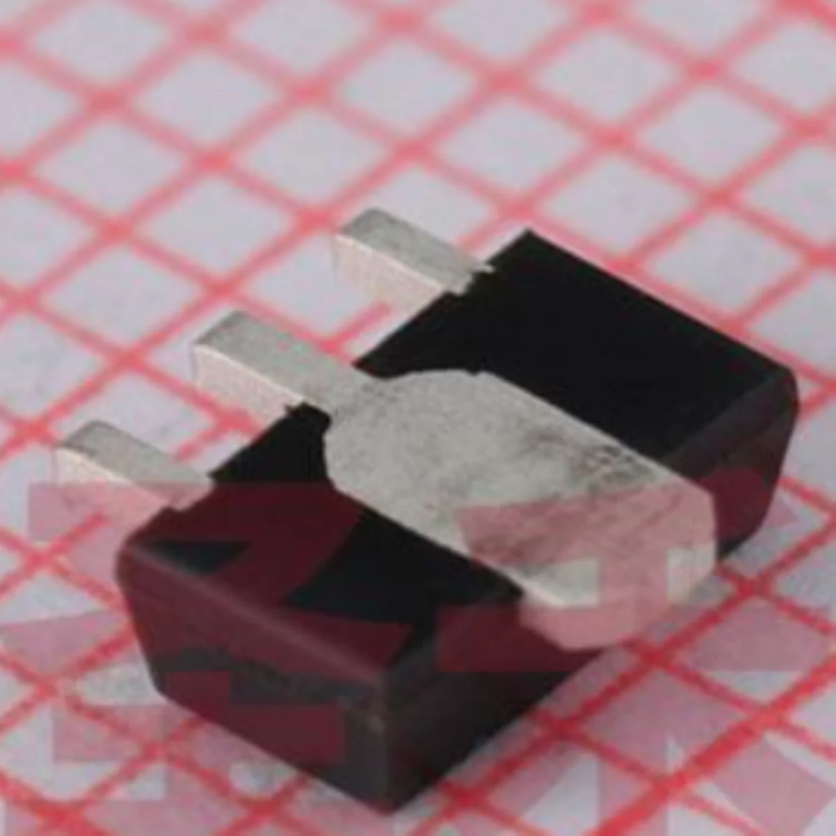 SOT-89-3 AZ431BR-ATRE1 E43A AZ431AR-ATRE1 E43B Voltage Reference Chip Adjustable 100mA ±0.4% 2.5V~36V ±0.8% NEW Original IC ADJ