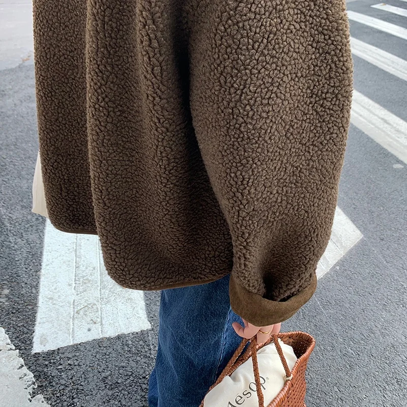 秋冬レディースショートスエードジャケットルーズファーレザー一体型暖かいカジュアルスタイルファッションアウターコート