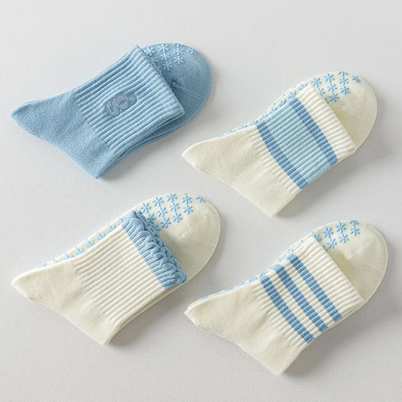 Sky blue series wave edge Stripes patterns Yoga Pilates socks for women Non-slip floor sports Calf socks Fashion all-match trend image 3