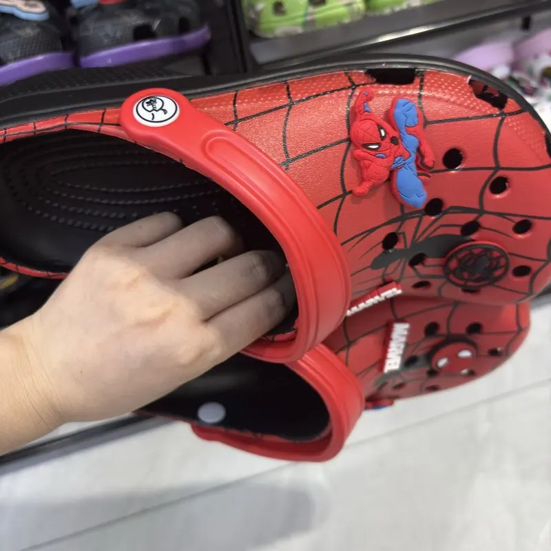 マーベル スパイダーマン アベンジャーズ ホットセール ビーチサンダル 漫画 3D 大人用 サービス 通気性のあるEVAシューズ ホリデーギフト 男の子と女の子向け