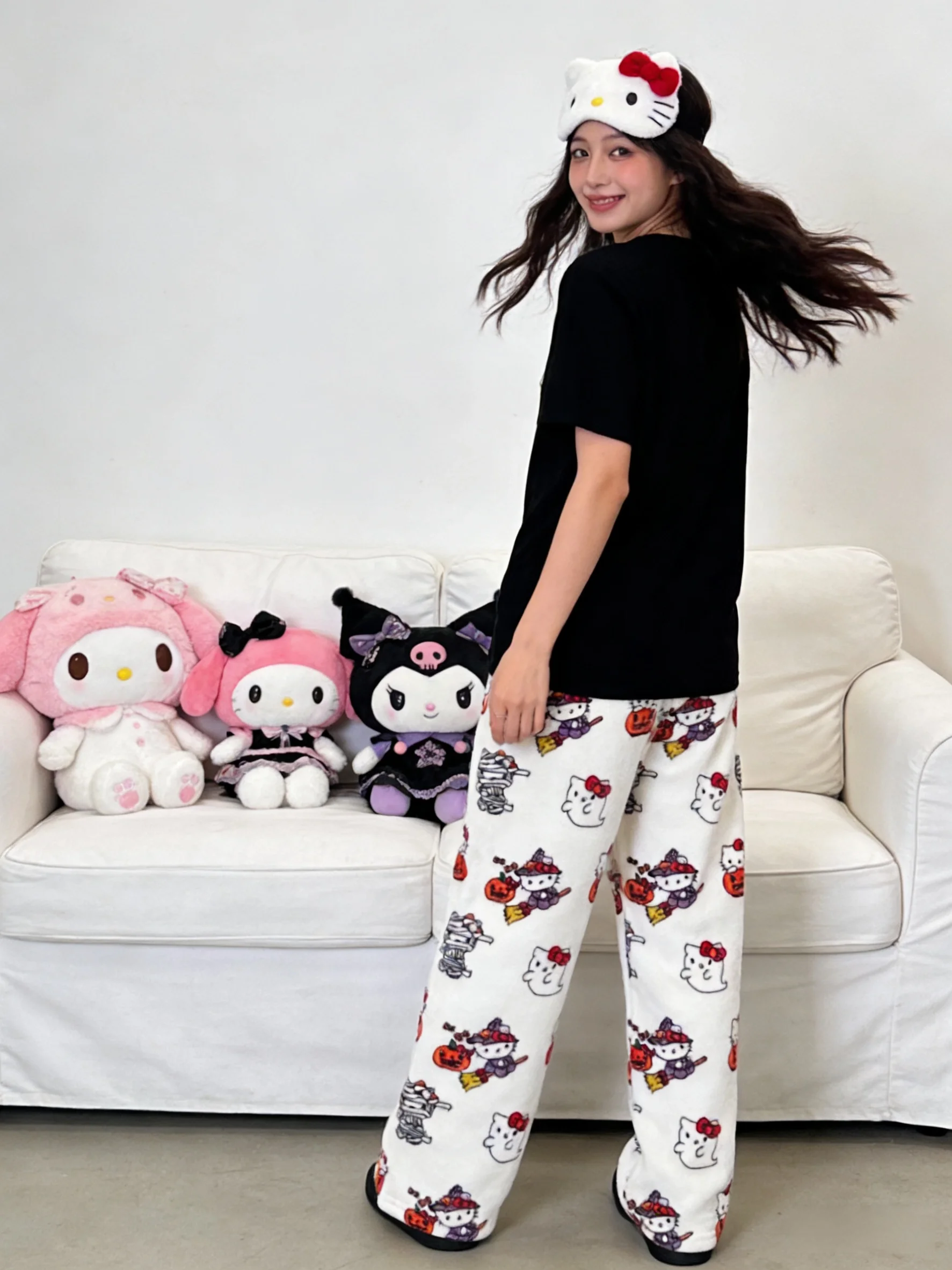 Hello Kitty Flannel Sleep Pants, White Warm Long Pants, Fashionable Strolling Pants, Party Outfit! Perfect for Festive Gifts!
