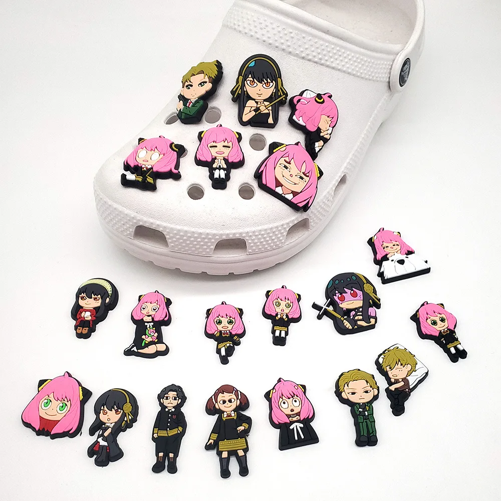 20 teile/satz Anime Spion Familie Schuh Charms PVC DIY Schuh zubehör passen Krokodil Clogs Cartoon Sandalen dekorieren Unisex Kinder Party Geschenke