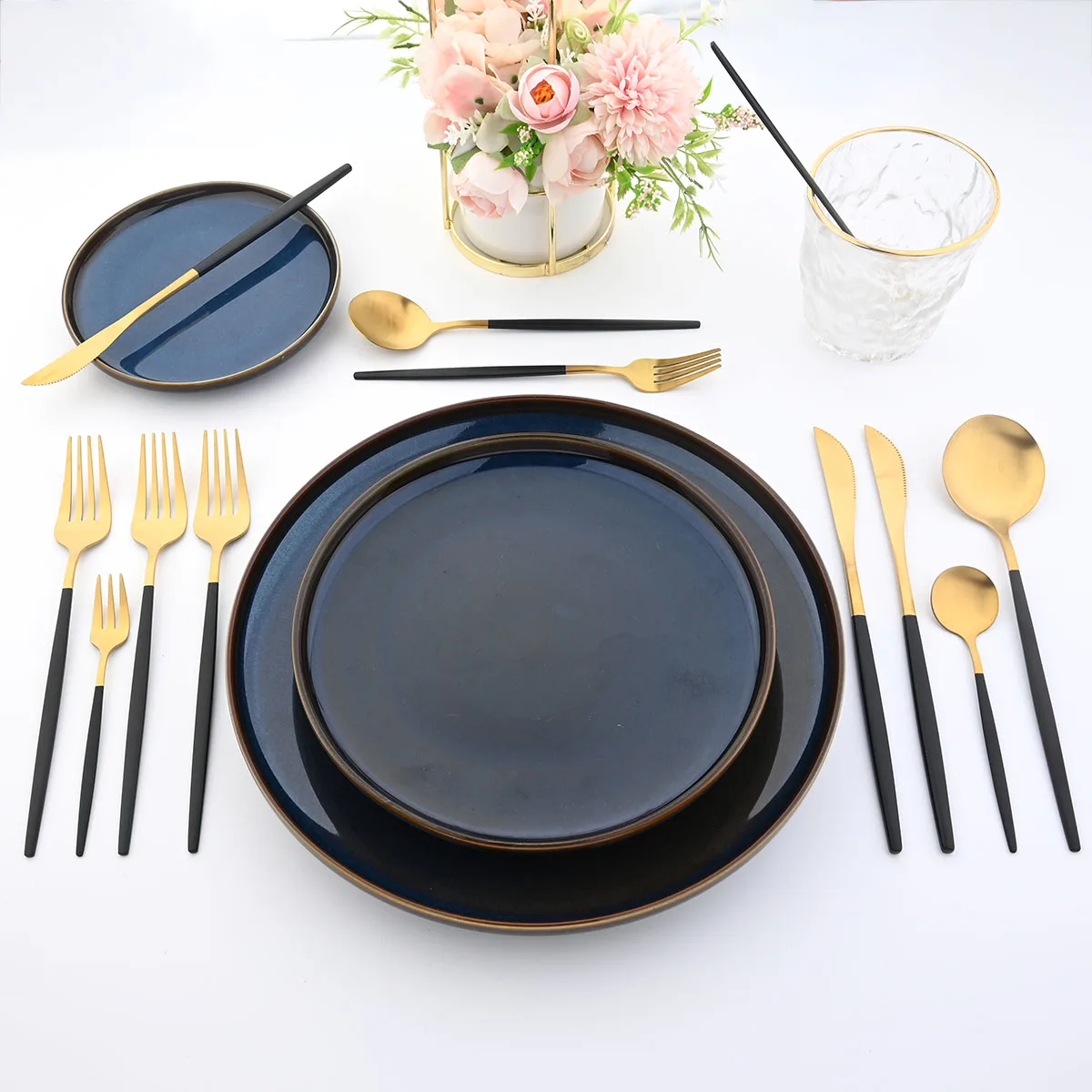 6Pcs Matte Stainless Steel Dinner Fork Set Cutlery Gold Silverware Kitchen Flatware Western Dinnerware Restaurant Table Forks