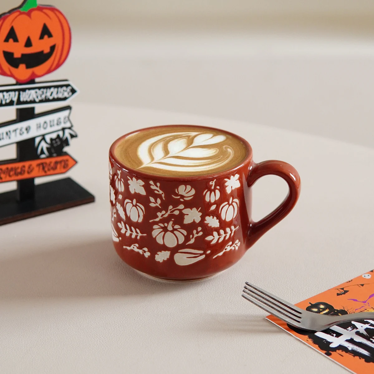 1Pc Halloween Pumpkin Coffee Mug, Autumn Harvest Frosted Pumpkin Small Mug, Capacity Mug Coffee Cup, Suitable for Halloween Party