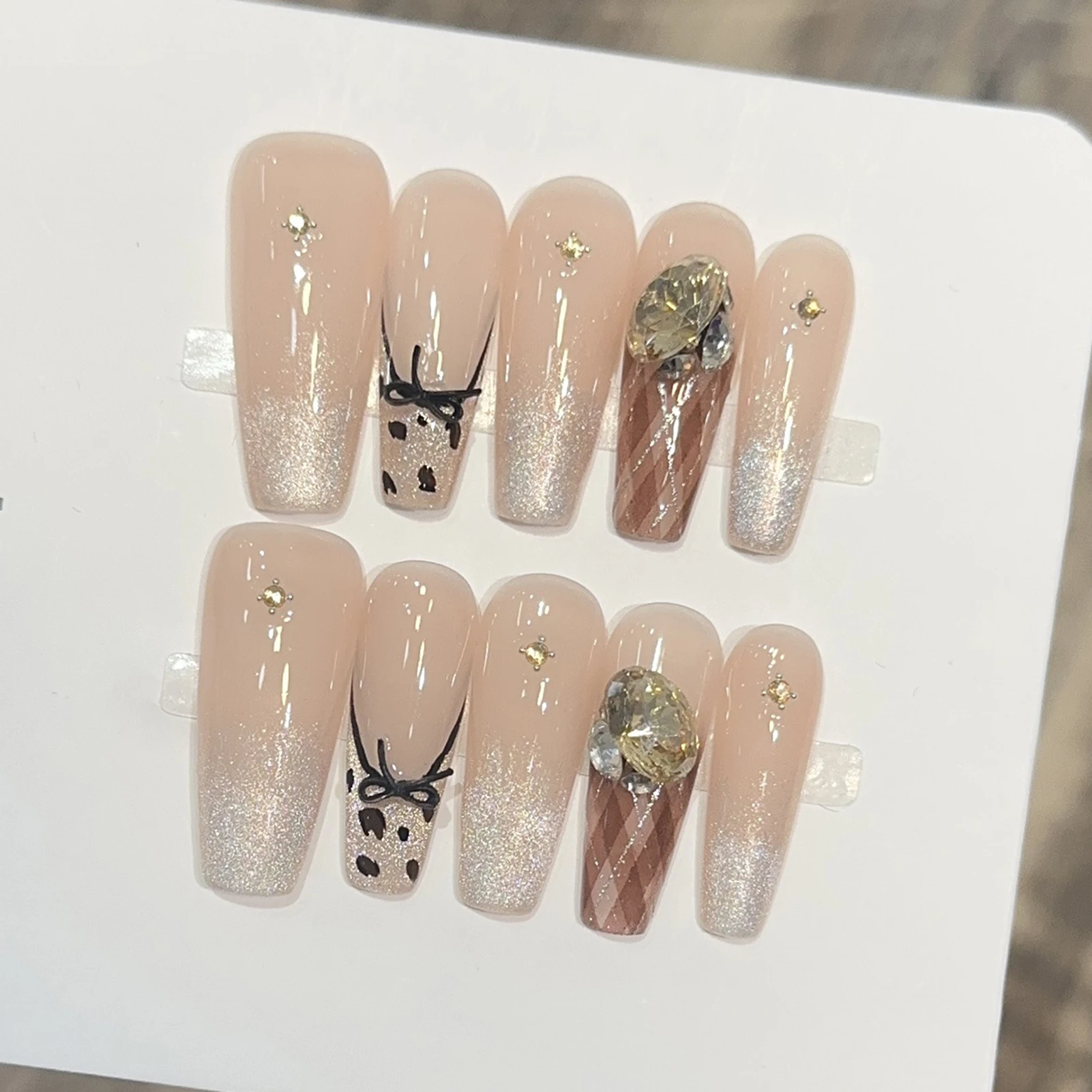 10 Stück rosa lange T-förmige künstliche Nägel mit Schleife und Strass-Dekor-Gitter, handgefertigt, zum Aufdrücken der Nägel für Frauen, Party