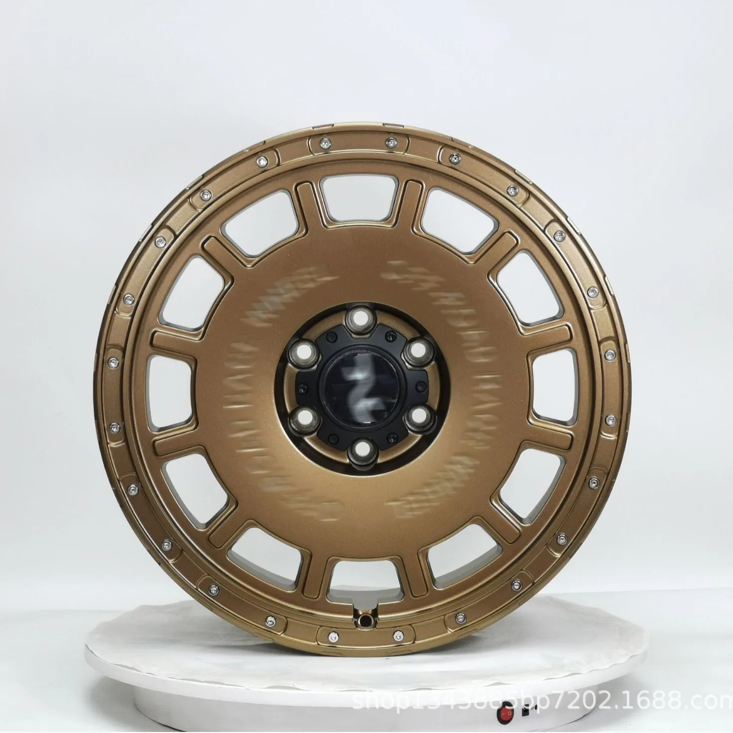 

Suitable for 17 inch 18 inch 19 wheels with decorative nails modified Corolla crown Teana polo Mazda