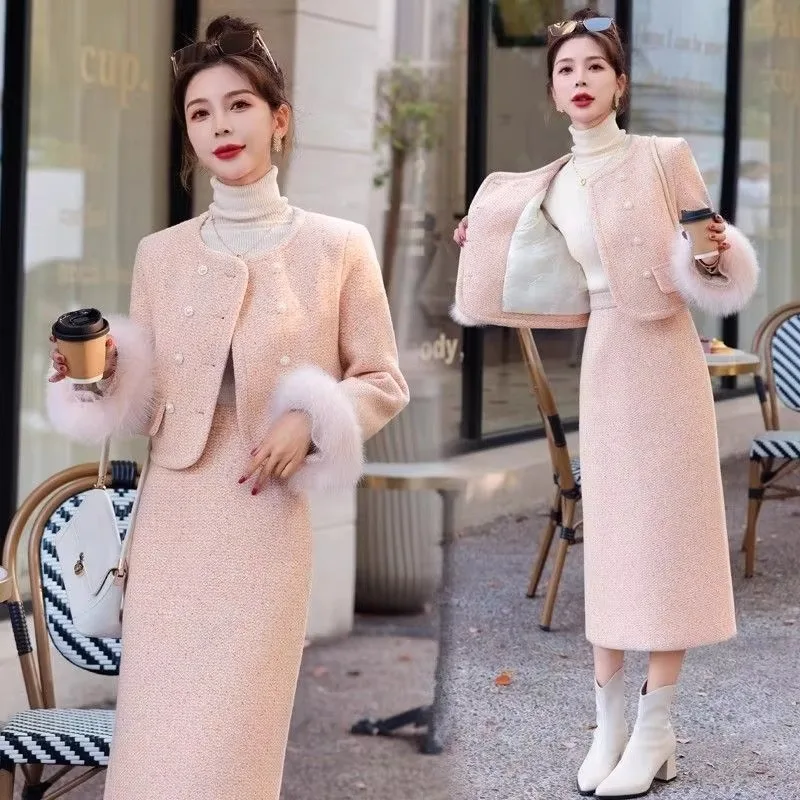 UNXX 2023 Winter New Chic Style Set in Creamy White Little Black  Padded Jacket + Half-skirt High-end and Elegant Ensemble